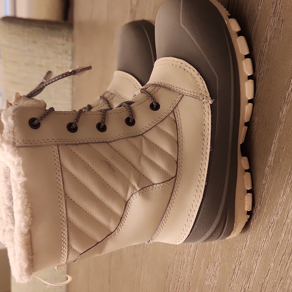 All In MotionKids' Skylar Waterproof Snow Boots - All In Motion™ Cream - Picture 4 of 7
